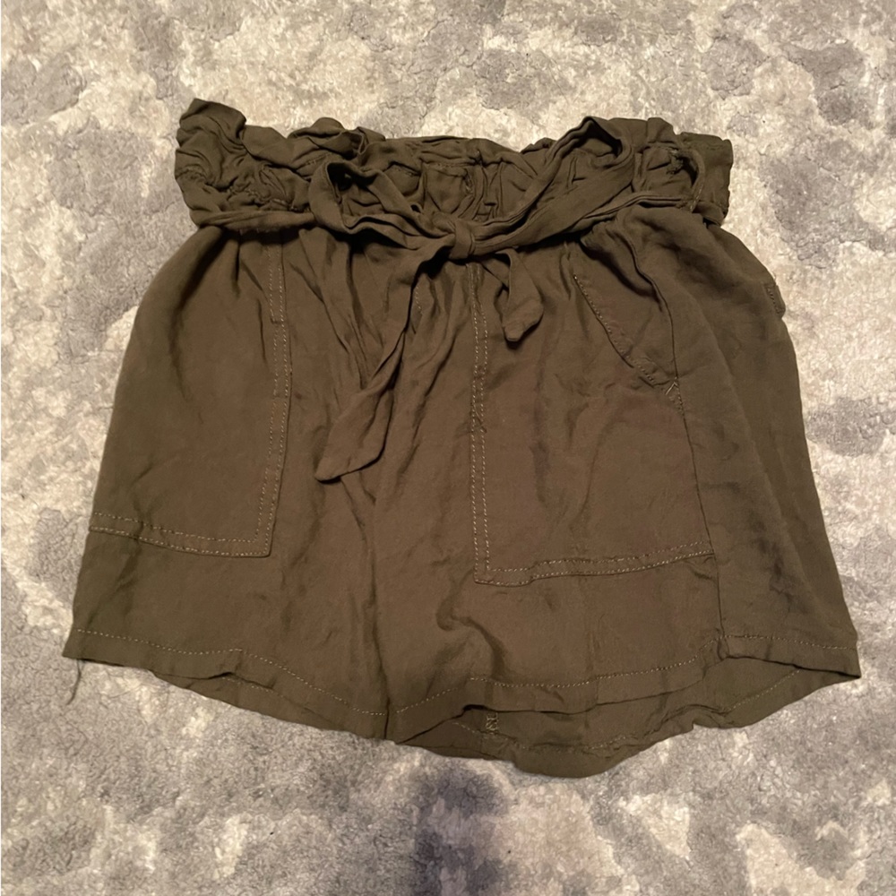 Flowy shorts